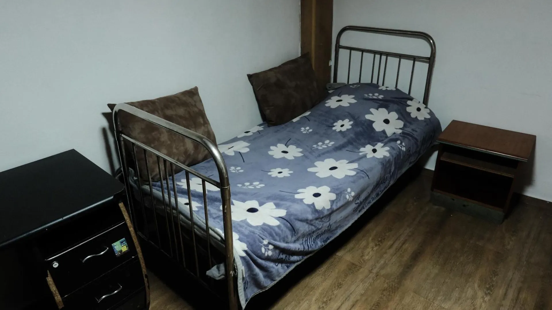 Cozy Studio With Garden Access Tbilisi 0*,  Gruzie